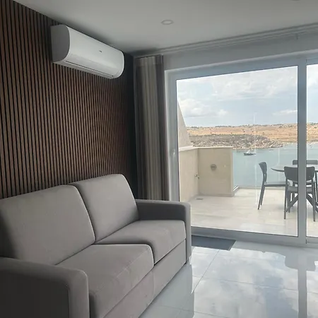 Stunning Seaview Penthouse With Sun Terrace *