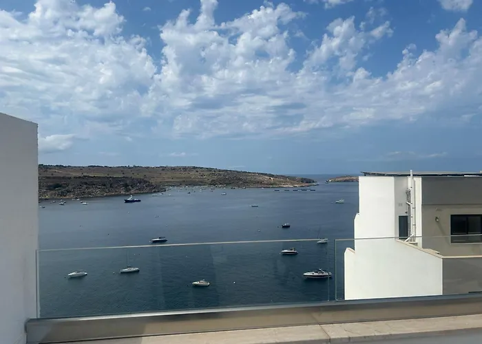 Stunning Seaview Penthouse With Sun Terrace