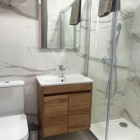 Stunning Seaview Penthouse With Sun Terrace דירה *