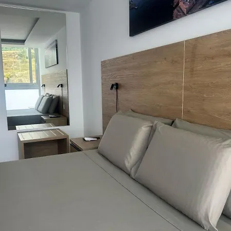 Stunning Seaview Penthouse With Sun Terrace * סיינט פול ביי